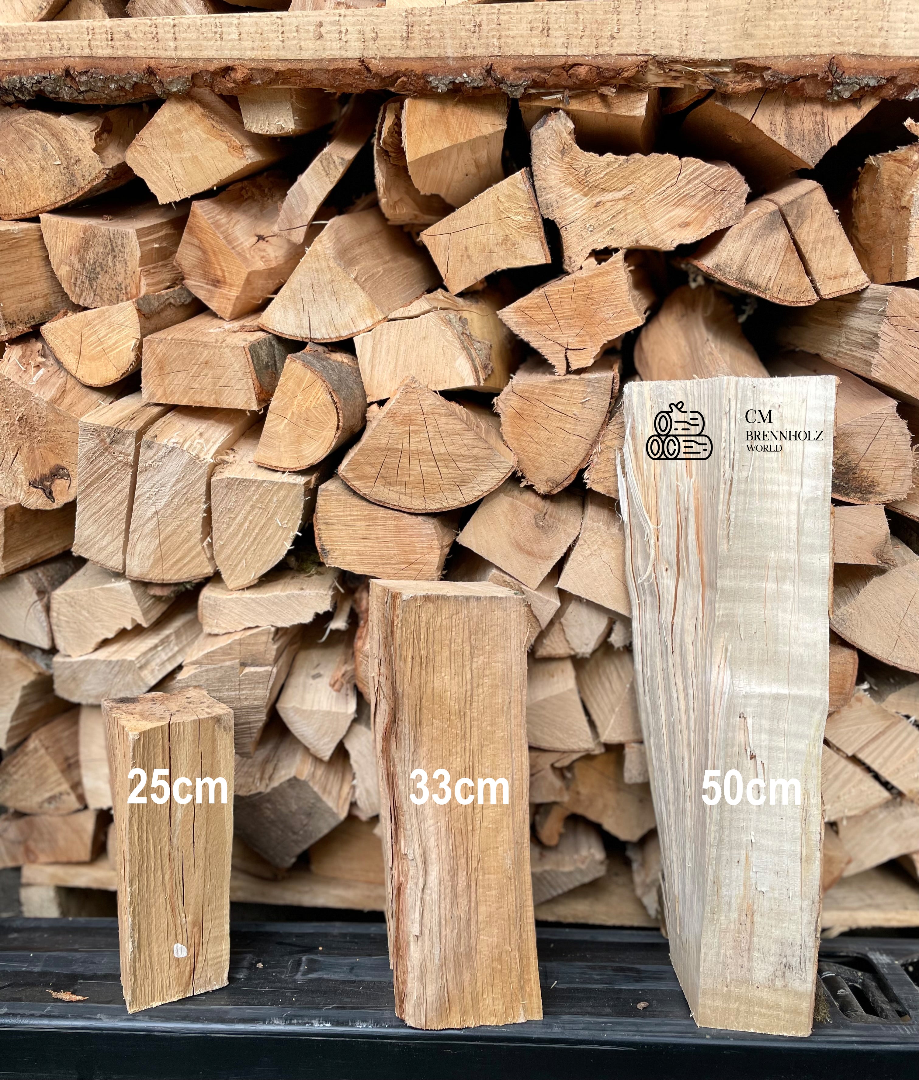 Hängerzug 16 Paletten - Brennholz Buche Palette Halbtrocken - 1,9 Raummeter